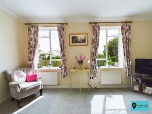 Lounge - click for photo gallery